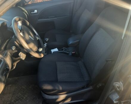 Серый Форд Мондео, объемом двигателя 2 л и пробегом 280 тыс. км за 2700 $, фото 6 на Automoto.ua