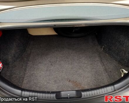 Серый Форд Мондео, объемом двигателя 1.8 л и пробегом 238 тыс. км за 4500 $, фото 11 на Automoto.ua