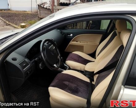 Серый Форд Мондео, объемом двигателя 1.8 л и пробегом 238 тыс. км за 4500 $, фото 8 на Automoto.ua