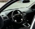 Сірий Форд Мондео, об'ємом двигуна 2 л та пробігом 268 тис. км за 1900 $, фото 7 на Automoto.ua