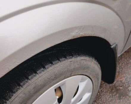 Сірий Форд Мондео, об'ємом двигуна 2.02 л та пробігом 280 тис. км за 3250 $, фото 1 на Automoto.ua