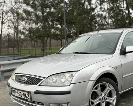 Сірий Форд Мондео, об'ємом двигуна 2 л та пробігом 268 тис. км за 1900 $, фото 2 на Automoto.ua