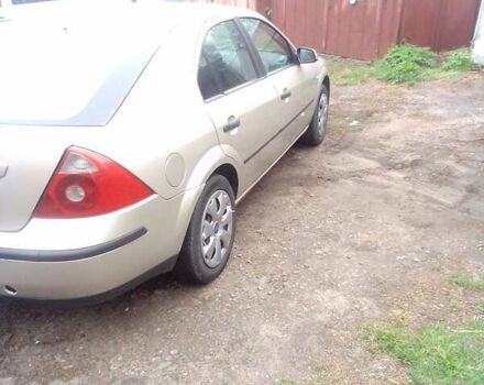 Серый Форд Мондео, объемом двигателя 2 л и пробегом 384 тыс. км за 3950 $, фото 8 на Automoto.ua