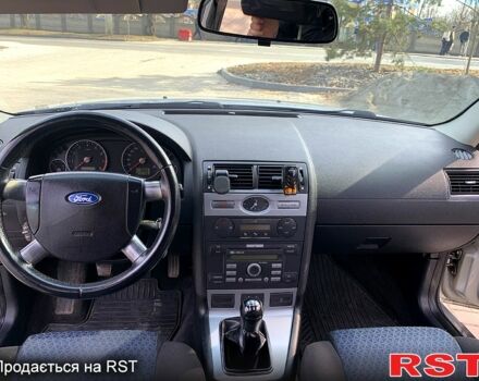 Серый Форд Мондео, объемом двигателя 2 л и пробегом 221 тыс. км за 3200 $, фото 6 на Automoto.ua