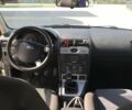 Серый Форд Мондео, объемом двигателя 2 л и пробегом 296 тыс. км за 4500 $, фото 9 на Automoto.ua