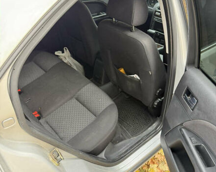 Серый Форд Мондео, объемом двигателя 2 л и пробегом 208 тыс. км за 4500 $, фото 9 на Automoto.ua