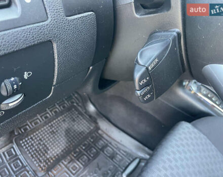 Серый Форд Мондео, объемом двигателя 2 л и пробегом 174 тыс. км за 5500 $, фото 19 на Automoto.ua