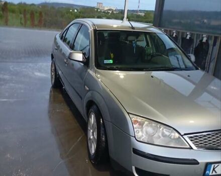 Сірий Форд Мондео, об'ємом двигуна 2 л та пробігом 222 тис. км за 2200 $, фото 1 на Automoto.ua