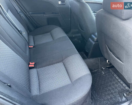 Серый Форд Мондео, объемом двигателя 2 л и пробегом 174 тыс. км за 5500 $, фото 9 на Automoto.ua