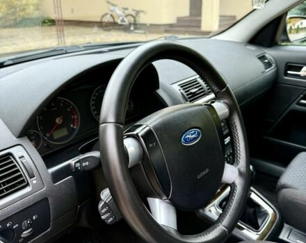 Сірий Форд Мондео, об'ємом двигуна 2 л та пробігом 261 тис. км за 4200 $, фото 16 на Automoto.ua