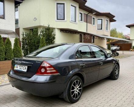 Сірий Форд Мондео, об'ємом двигуна 2 л та пробігом 261 тис. км за 4200 $, фото 4 на Automoto.ua