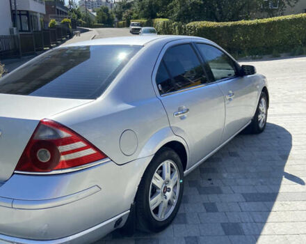 Серый Форд Мондео, объемом двигателя 2 л и пробегом 440 тыс. км за 3650 $, фото 4 на Automoto.ua