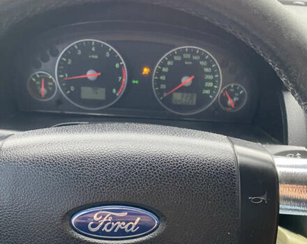 Серый Форд Мондео, объемом двигателя 2 л и пробегом 450 тыс. км за 3600 $, фото 5 на Automoto.ua