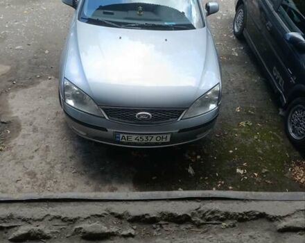 Серый Форд Мондео, объемом двигателя 1.8 л и пробегом 210 тыс. км за 5500 $, фото 2 на Automoto.ua