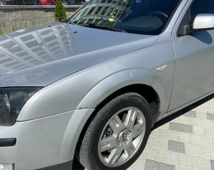 Серый Форд Мондео, объемом двигателя 2 л и пробегом 440 тыс. км за 3650 $, фото 8 на Automoto.ua