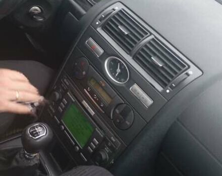 Сірий Форд Мондео, об'ємом двигуна 2 л та пробігом 222 тис. км за 2200 $, фото 3 на Automoto.ua