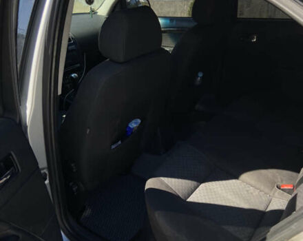 Серый Форд Мондео, объемом двигателя 2 л и пробегом 440 тыс. км за 3650 $, фото 16 на Automoto.ua