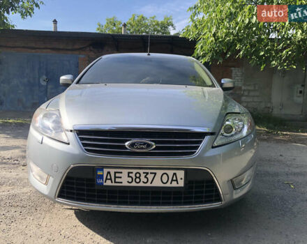 Сірий Форд Мондео, об'ємом двигуна 2.3 л та пробігом 174 тис. км за 5800 $, фото 4 на Automoto.ua