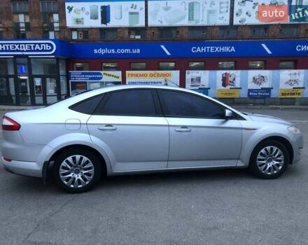 Серый Форд Мондео, объемом двигателя 2 л и пробегом 189 тыс. км за 8000 $, фото 2 на Automoto.ua