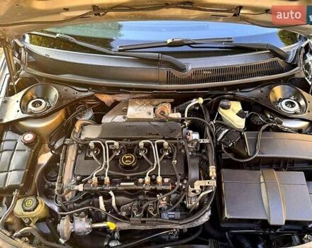 Серый Форд Мондео, объемом двигателя 2 л и пробегом 200 тыс. км за 5500 $, фото 9 на Automoto.ua