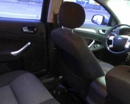 Серый Форд Мондео, объемом двигателя 2 л и пробегом 189 тыс. км за 8000 $, фото 10 на Automoto.ua