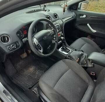 Серый Форд Мондео, объемом двигателя 2.3 л и пробегом 235 тыс. км за 6200 $, фото 11 на Automoto.ua