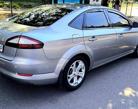 Серый Форд Мондео, объемом двигателя 2 л и пробегом 317 тыс. км за 5700 $, фото 4 на Automoto.ua