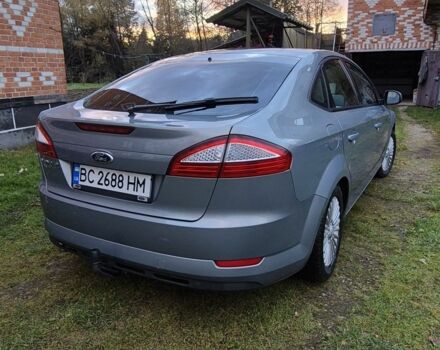 Серый Форд Мондео, объемом двигателя 1.8 л и пробегом 150 тыс. км за 6500 $, фото 2 на Automoto.ua