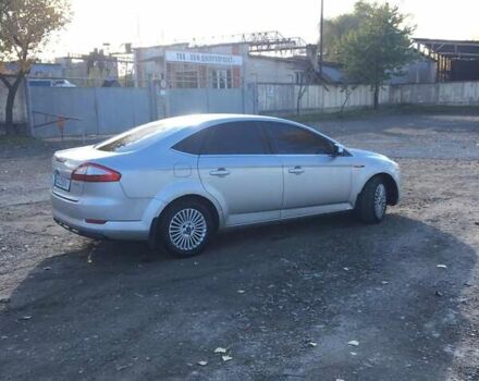 Сірий Форд Мондео, об'ємом двигуна 2.5 л та пробігом 210 тис. км за 6999 $, фото 1 на Automoto.ua