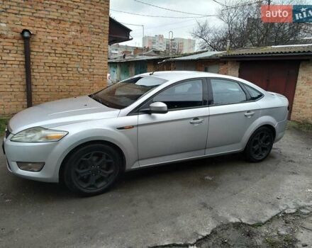 Сірий Форд Мондео, об'ємом двигуна 2.26 л та пробігом 267 тис. км за 4999 $, фото 2 на Automoto.ua