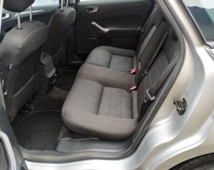 Сірий Форд Мондео, об'ємом двигуна 2.26 л та пробігом 267 тис. км за 4999 $, фото 14 на Automoto.ua