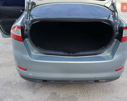 Сірий Форд Мондео, об'ємом двигуна 2.3 л та пробігом 173 тис. км за 7000 $, фото 41 на Automoto.ua