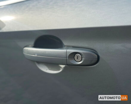 Серый Форд Мондео, объемом двигателя 2.2 л и пробегом 121 тыс. км за 9000 $, фото 12 на Automoto.ua