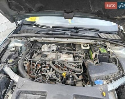 Серый Форд Мондео, объемом двигателя 2 л и пробегом 385 тыс. км за 5000 $, фото 1 на Automoto.ua