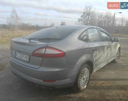 Серый Форд Мондео, объемом двигателя 2 л и пробегом 385 тыс. км за 5000 $, фото 12 на Automoto.ua