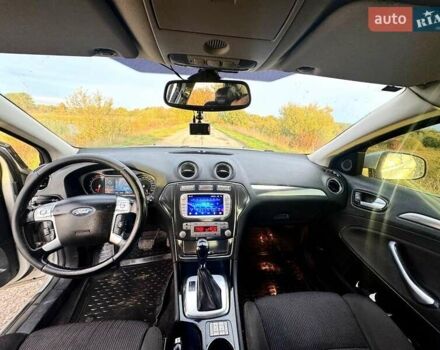 Серый Форд Мондео, объемом двигателя 2.3 л и пробегом 277 тыс. км за 6500 $, фото 11 на Automoto.ua