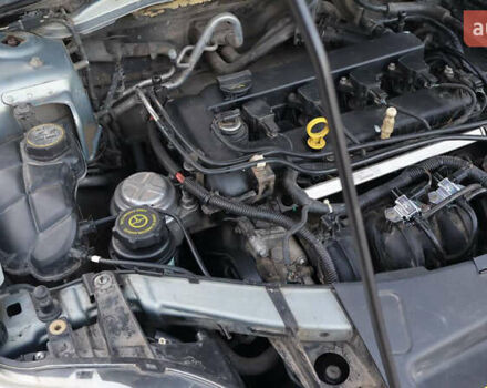 Сірий Форд Мондео, об'ємом двигуна 2.3 л та пробігом 173 тис. км за 7000 $, фото 5 на Automoto.ua