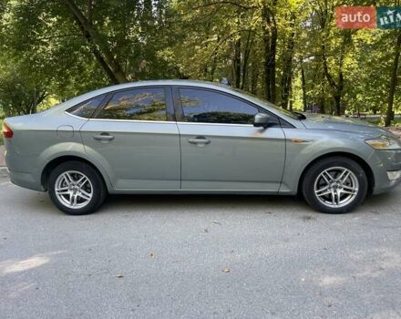 Серый Форд Мондео, объемом двигателя 2.26 л и пробегом 225 тыс. км за 6499 $, фото 7 на Automoto.ua