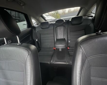 Сірий Форд Мондео, об'ємом двигуна 1.8 л та пробігом 400 тис. км за 6300 $, фото 9 на Automoto.ua