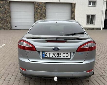 Сірий Форд Мондео, об'ємом двигуна 1.75 л та пробігом 400 тис. км за 6300 $, фото 6 на Automoto.ua