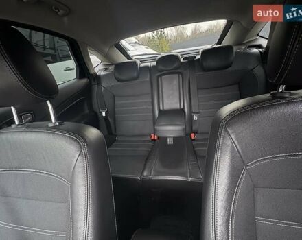 Сірий Форд Мондео, об'ємом двигуна 1.75 л та пробігом 400 тис. км за 6300 $, фото 13 на Automoto.ua