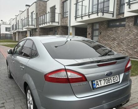 Сірий Форд Мондео, об'ємом двигуна 1.8 л та пробігом 400 тис. км за 6300 $, фото 10 на Automoto.ua