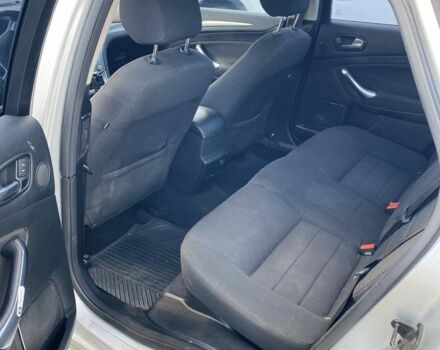 Серый Форд Мондео, объемом двигателя 2.3 л и пробегом 207 тыс. км за 5900 $, фото 9 на Automoto.ua