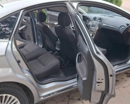 Сірий Форд Мондео, об'ємом двигуна 2 л та пробігом 223 тис. км за 6900 $, фото 10 на Automoto.ua