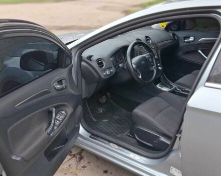 Сірий Форд Мондео, об'ємом двигуна 2 л та пробігом 223 тис. км за 6900 $, фото 9 на Automoto.ua