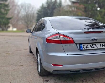 Сірий Форд Мондео, об'ємом двигуна 2 л та пробігом 223 тис. км за 6900 $, фото 5 на Automoto.ua