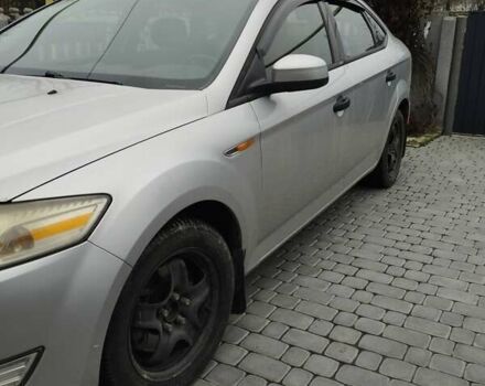 Серый Форд Мондео, объемом двигателя 1.75 л и пробегом 242 тыс. км за 7200 $, фото 1 на Automoto.ua