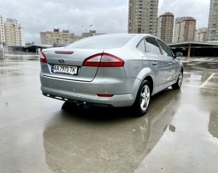 Сірий Форд Мондео, об'ємом двигуна 2.3 л та пробігом 208 тис. км за 7000 $, фото 2 на Automoto.ua