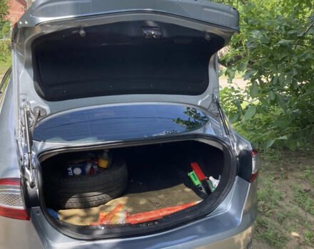 Сірий Форд Мондео, об'ємом двигуна 2 л та пробігом 265 тис. км за 10500 $, фото 9 на Automoto.ua