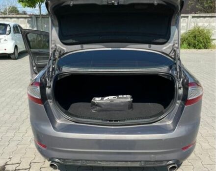 Серый Форд Мондео, объемом двигателя 2 л и пробегом 192 тыс. км за 7300 $, фото 6 на Automoto.ua